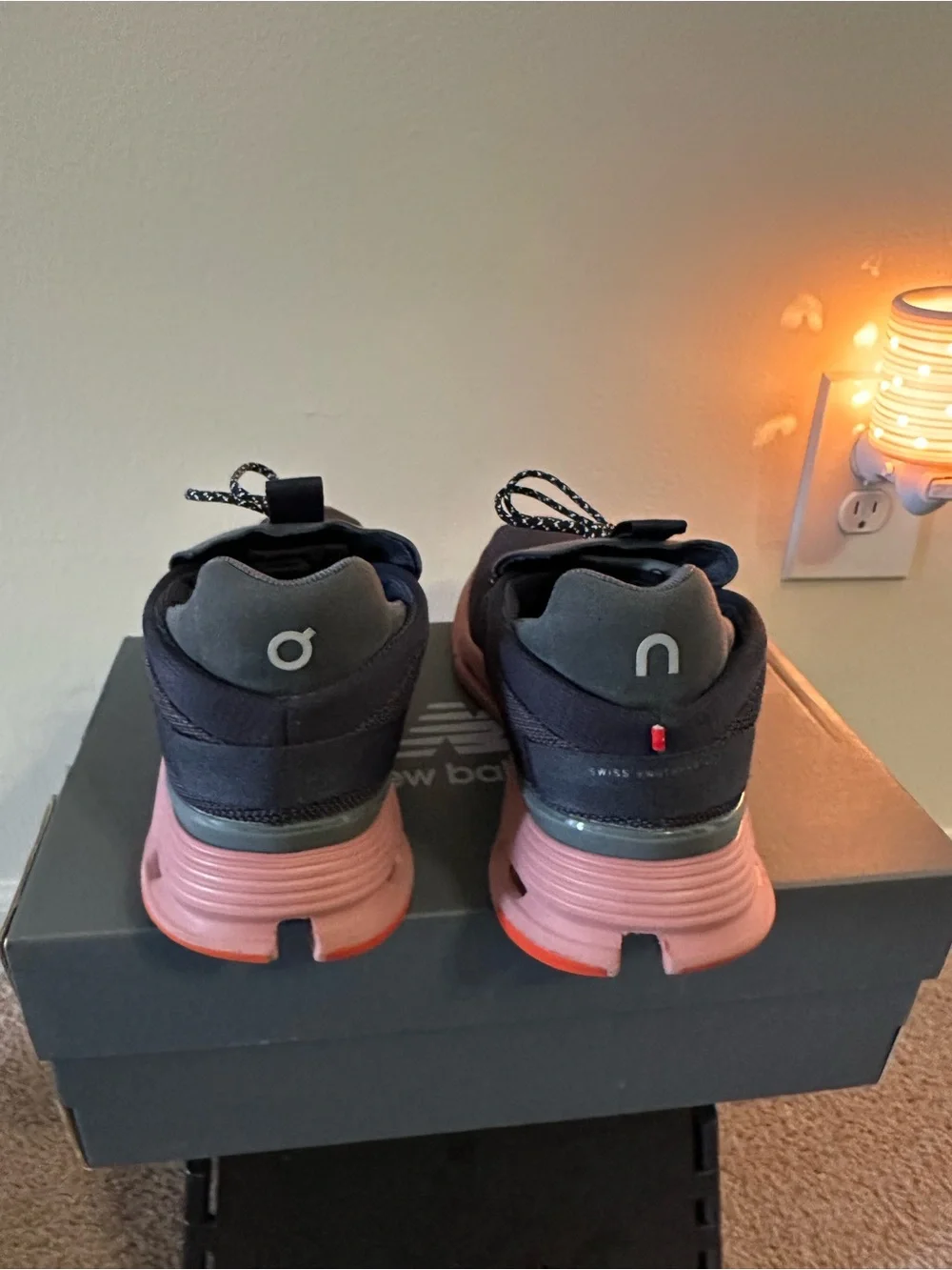 On Running Women's Navy and Pink Cloudswift Athletic Sneakers Size 10 W